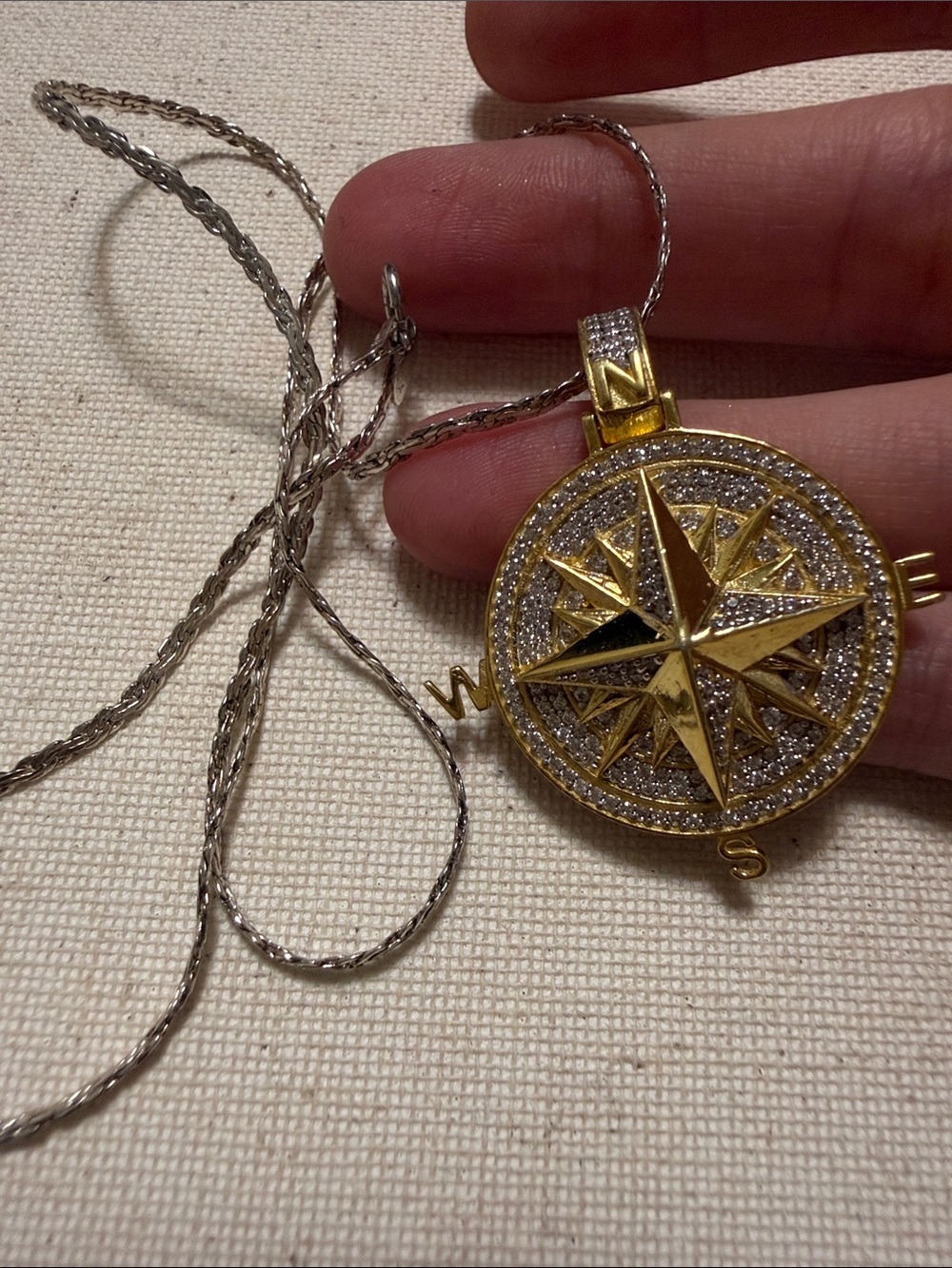 Sterling Silver 925 Gold Compass Pendant Necklace 17’ in - Picture 13 of 14
